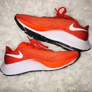 Nike Zoom Pegasus 37- worn twice!!